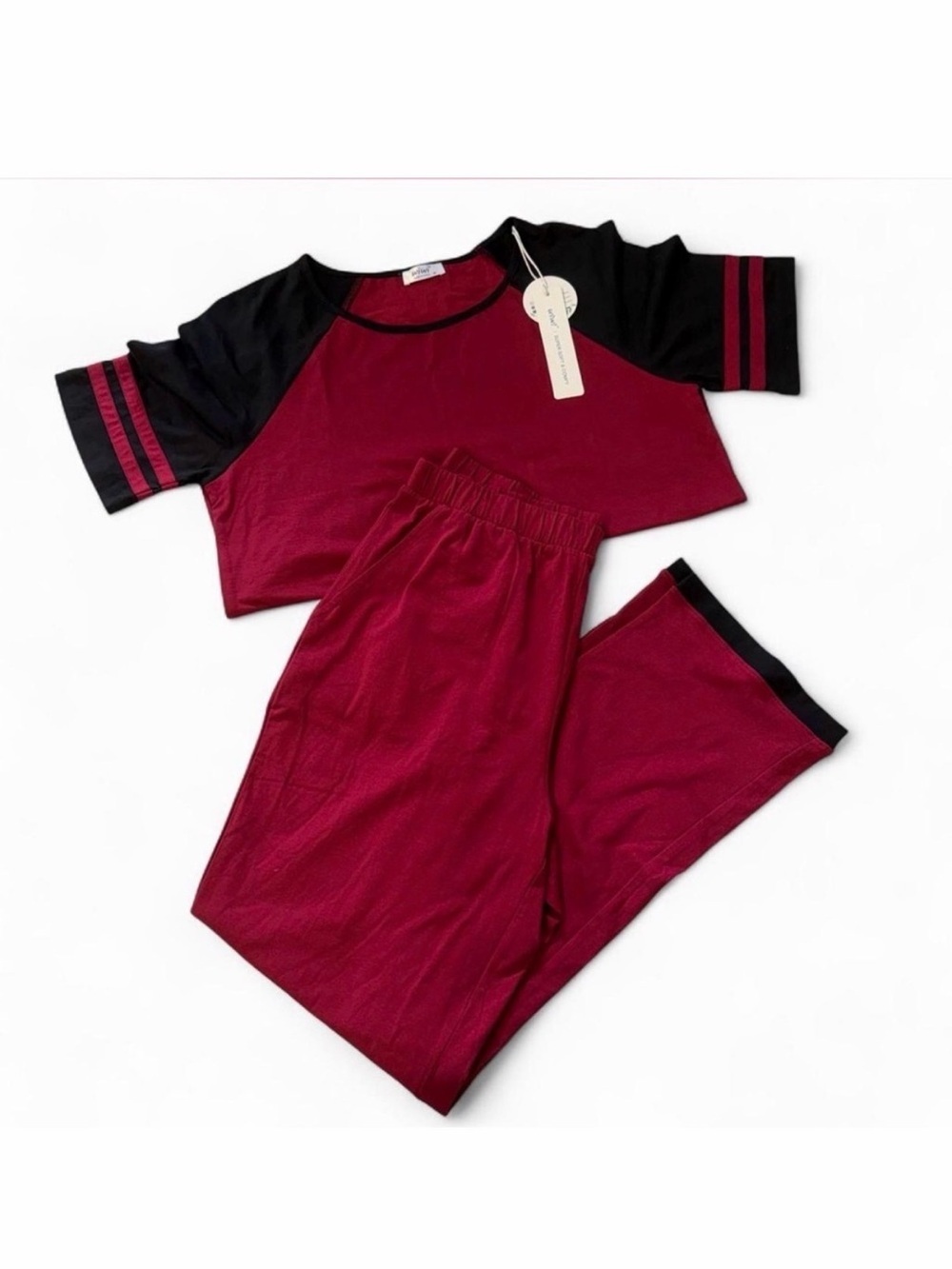Wiwi Loungewear Pajama Set Women Medium Soft Comfy Casual Relaxation Lightweight